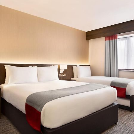 Hotel Ramada Bristol West à Easton in Gordano Extérieur photo